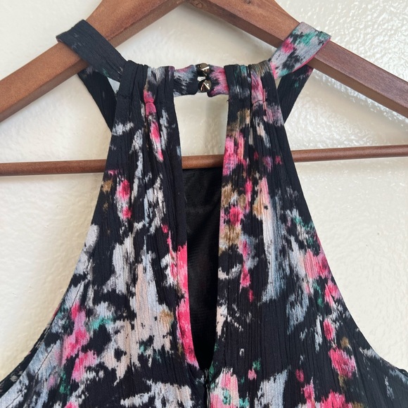 REVOLVE - ASTR The Label - Floral Hi Low Midi Maxi Halter Dress - Picture 5 of 8